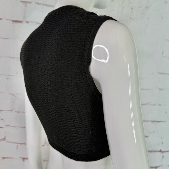 NEW ZARA S Black Sleeveless Crop Top Knit Vest Gold Button Accents Small NWT - Picture 8 of 15